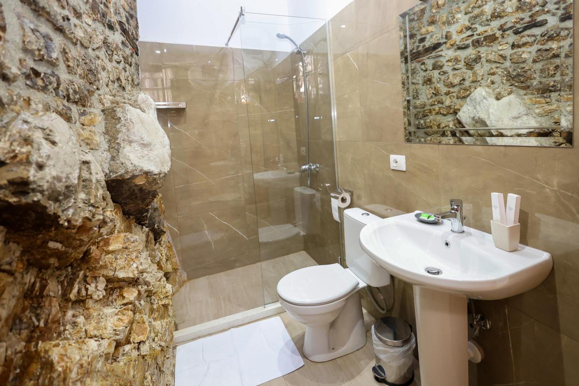 Guest House J.Prifti Берат Екстериор снимка