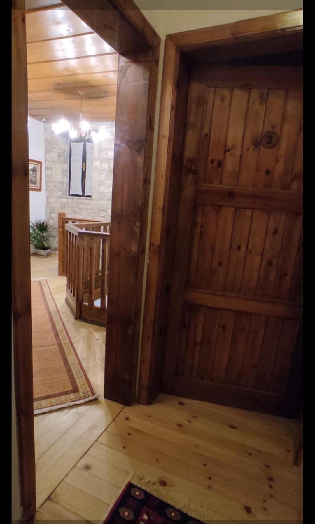 Guest House J.Prifti Берат Екстериор снимка